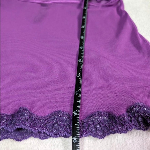 Victoria’s Secret lace cami - Picture 11 of 11